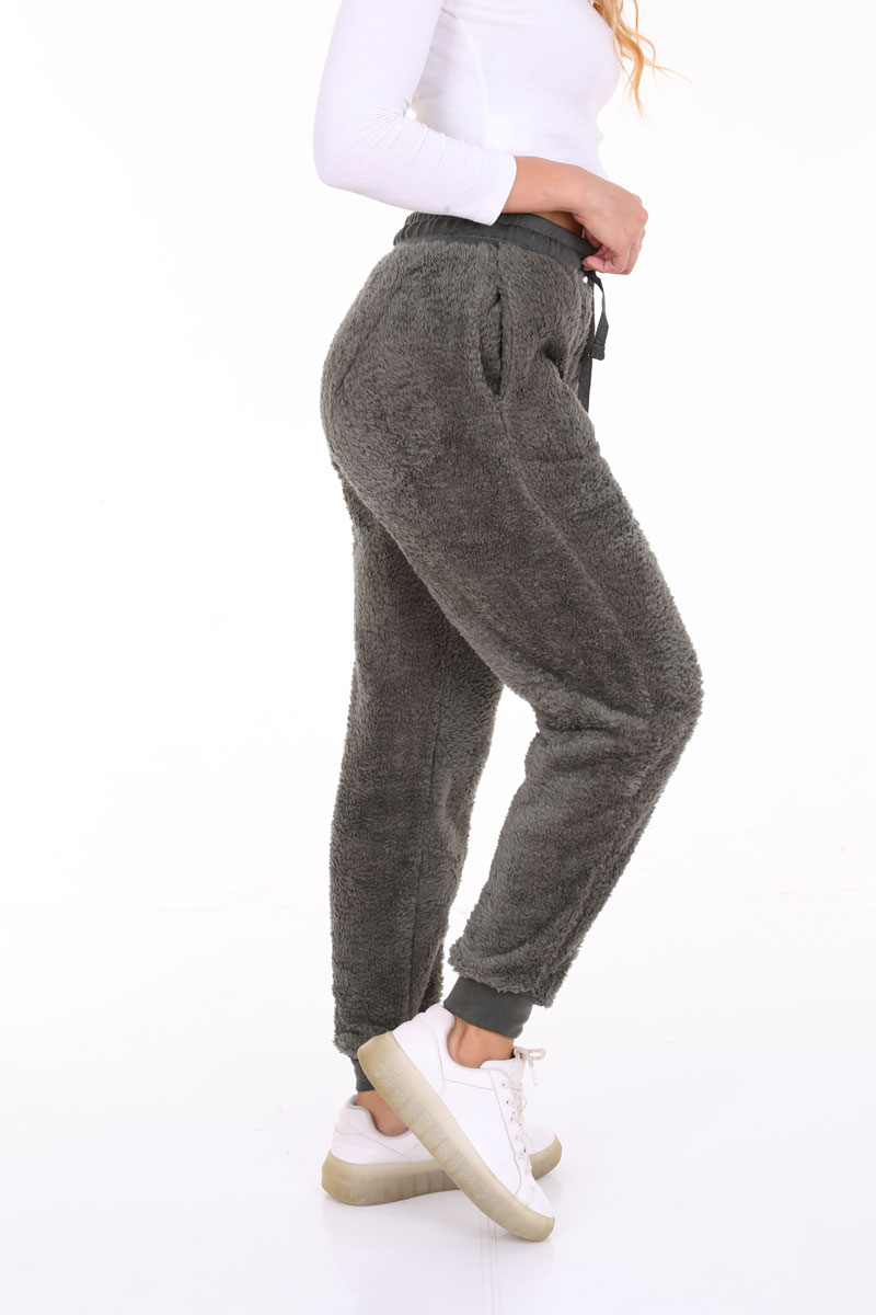 Women's Cozy Faux Fur Jogger Pants - Olive