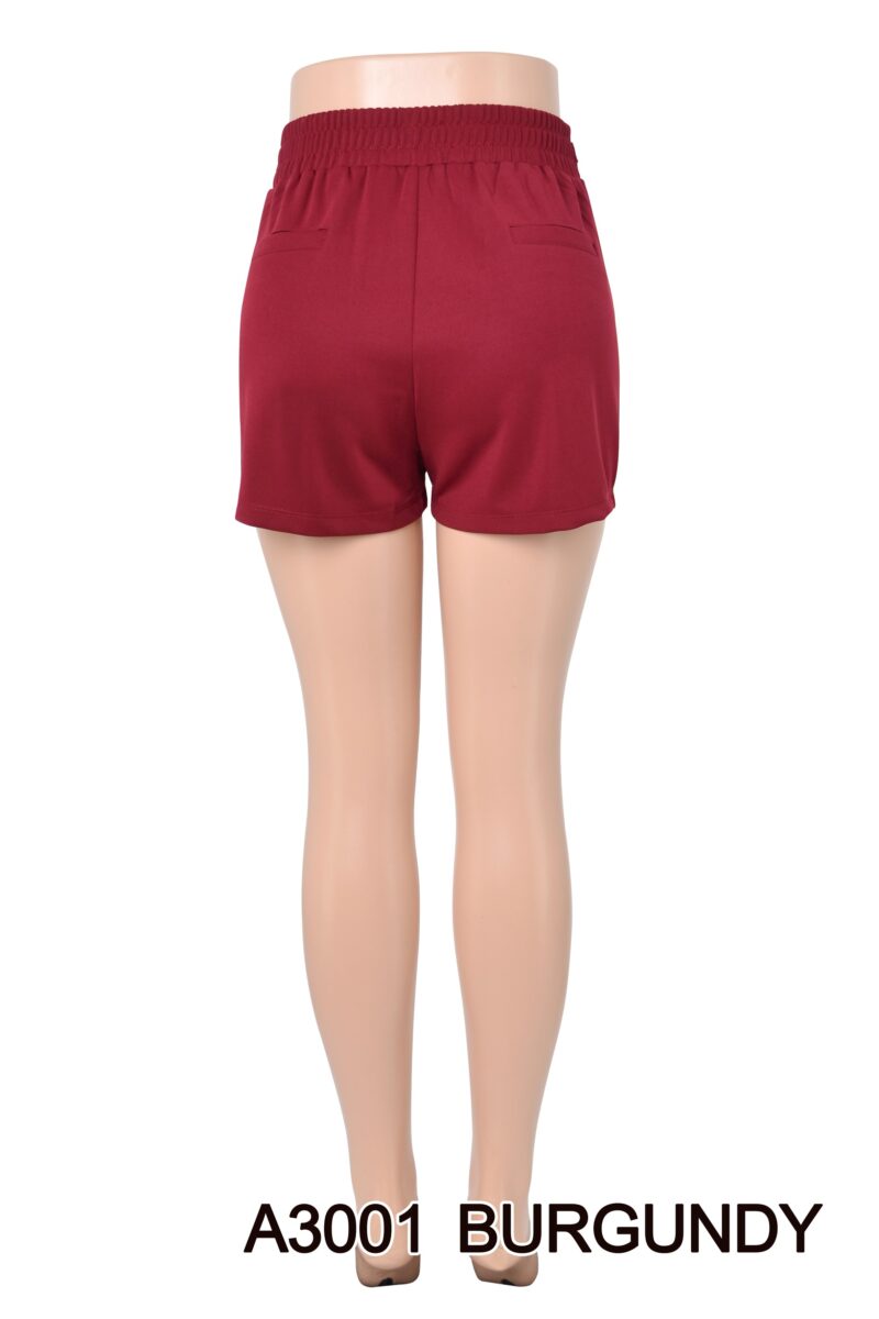 Buckle Detail Solid Shorts With Pocket - Burgundy