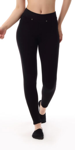 Ultra-Thick High Waisted 7/8 Leggings with Pockets Tummy Control Activewear Perfect for Yoga, Workout, Gym, Athletic - Black